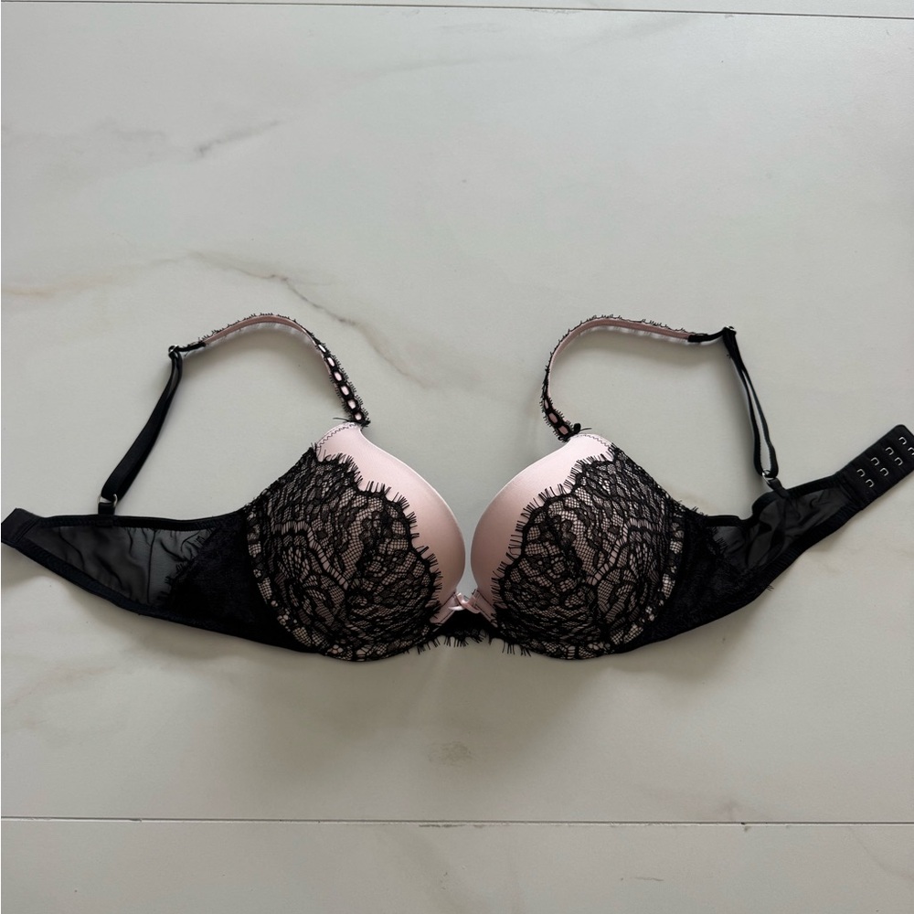 Victoria's Secret Black and Pink Lace Bra